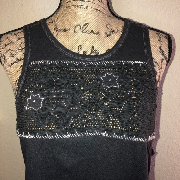 Free People We the Free Distressed Navy Tank Top with Stars & Raw Edge Sz Large - Picture 2 of 8